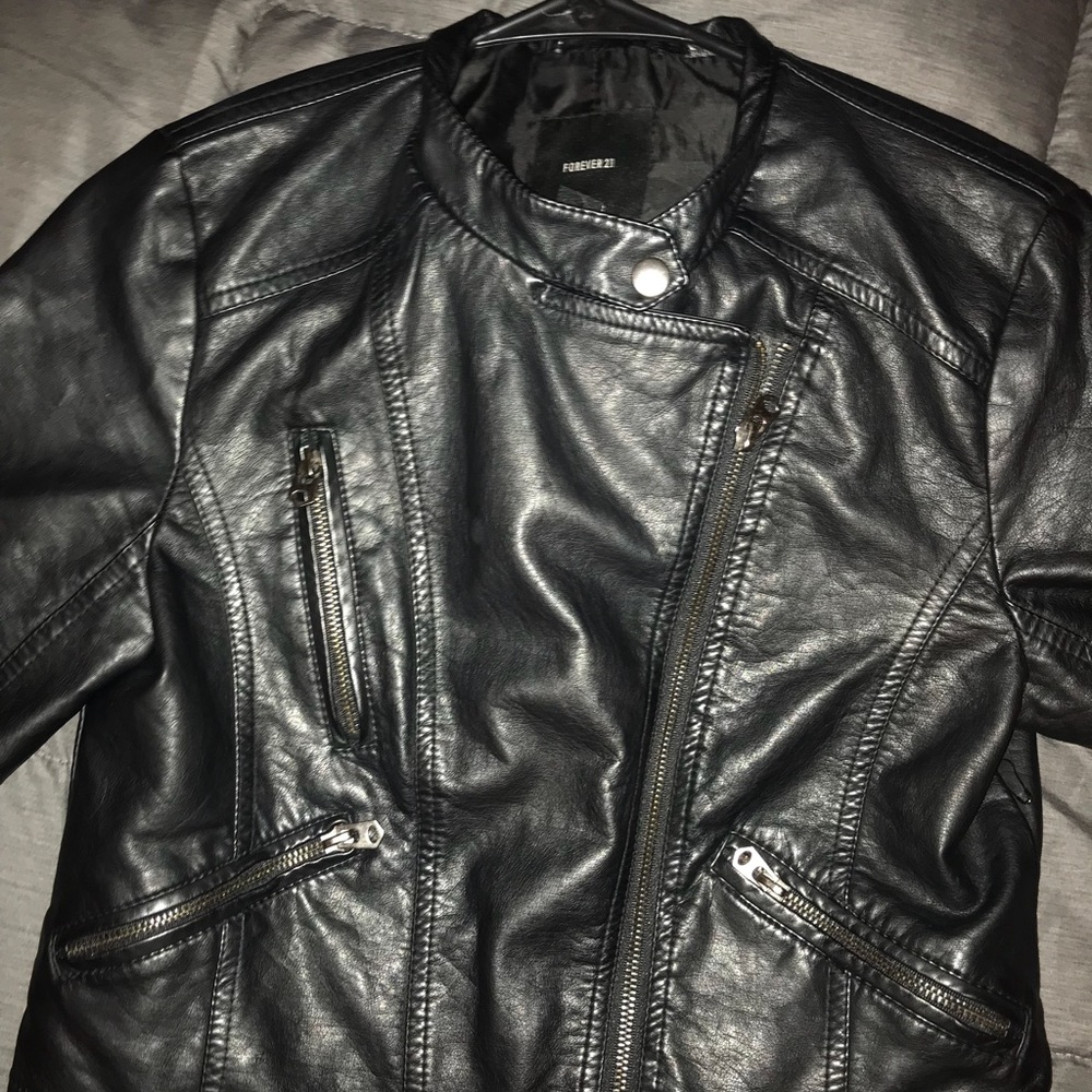 Black Forever 21 faux leather jacket. Size Med.